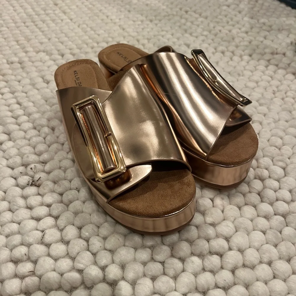 Kelsi Dagger Dover Gold Platforms